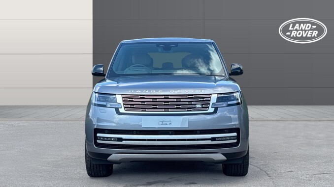 Land Rover Range Rover 3.0 P550e Autobiography 4dr Auto Estate - Image 7